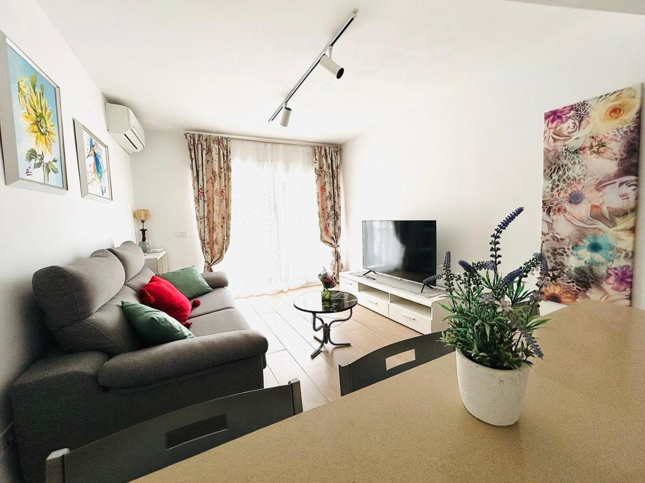 Apartment Iris 5 Minutos De La Playa, Centro De Ciudad Calp Dış mekan fotoğraf